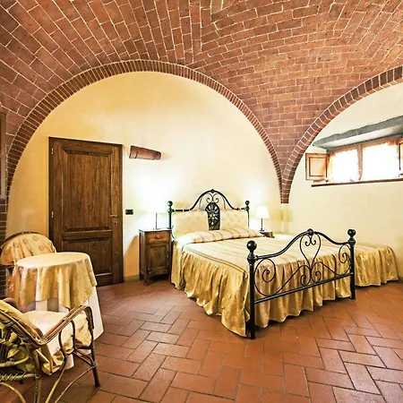 Sleeps 6 Pool Wifi דירה סינאלונגה