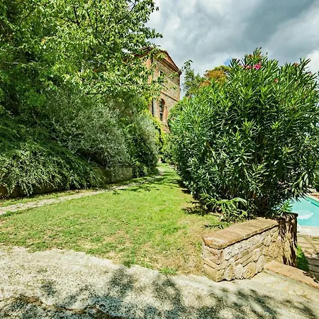 Lejlighed Sleeps 6 Pool Wifi